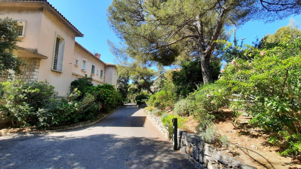 Bestouan - 3 Chambres - Clim - Spacieux Cassis Bagian luar foto