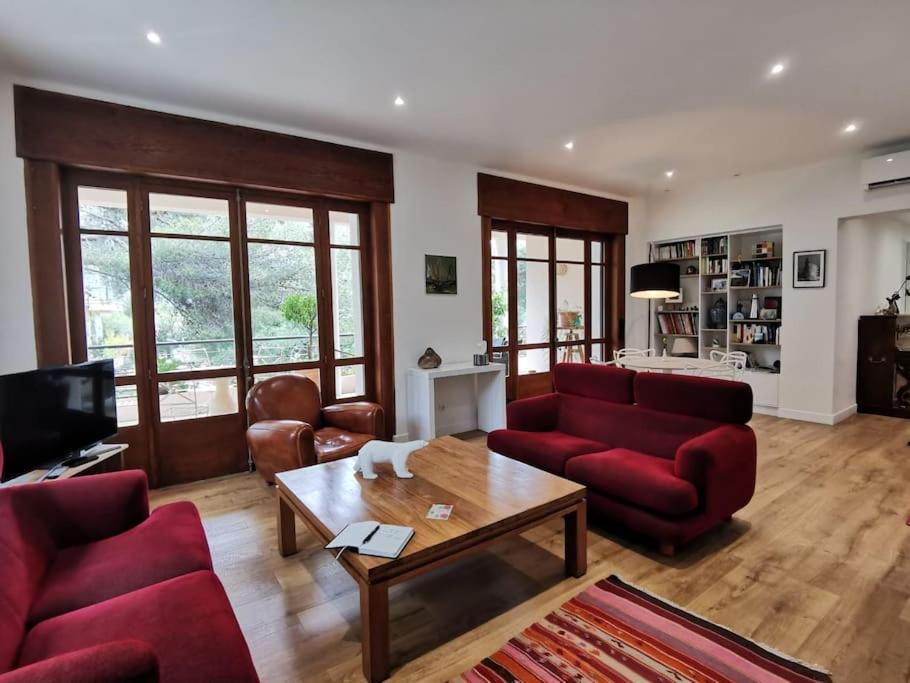 Bestouan - 3 Chambres - Clim - Spacieux Cassis Bagian luar foto
